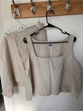 Old Navy Beige Linen Blend Tank and Skirt Set